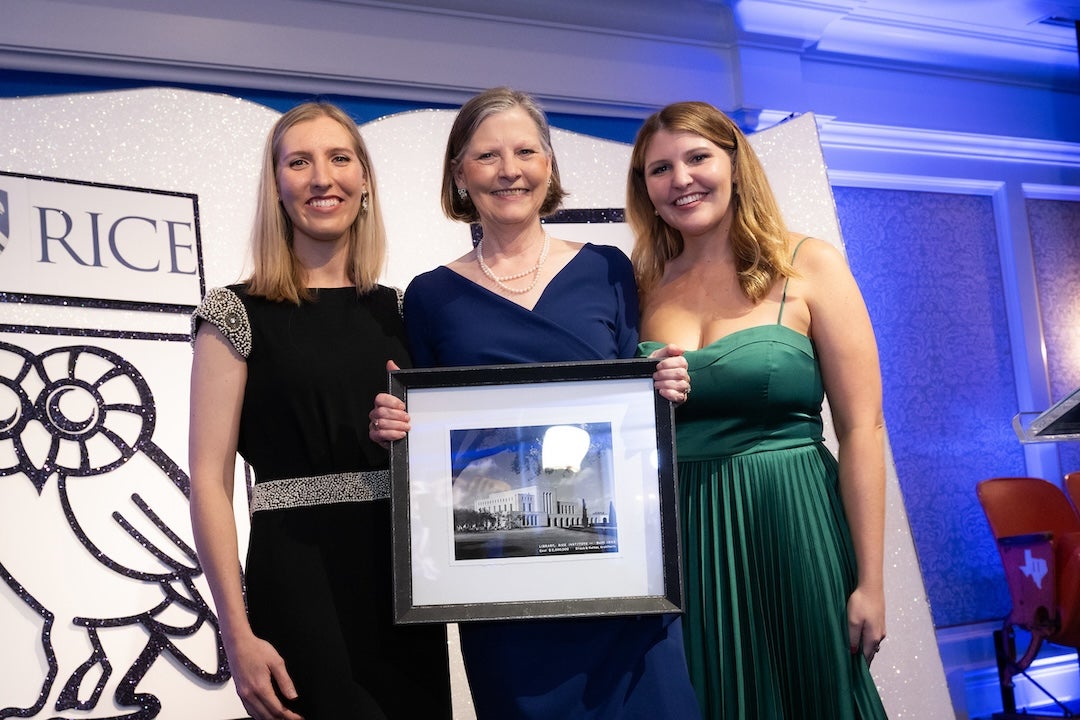 The 42nd annual Friends of Fondren Library Gala was held March 15, honoring Karen ’77, ’78 and Larry George.