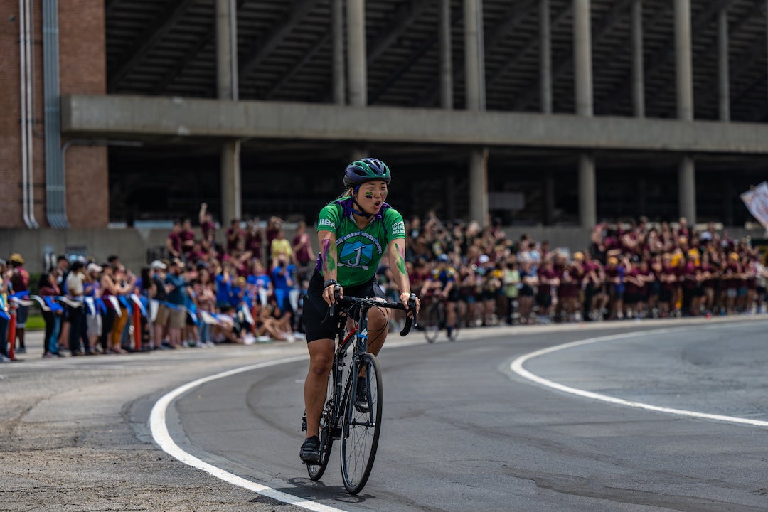 Solo female cyclist from Jones College