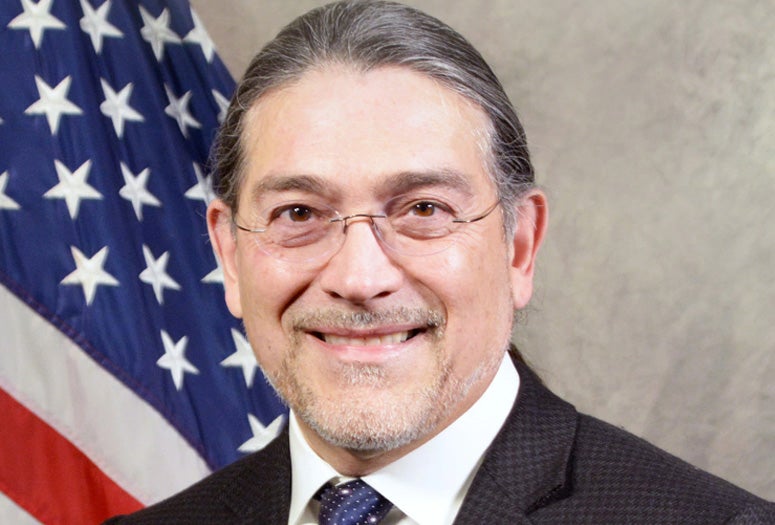 Robert Santos